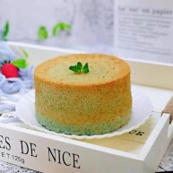 6寸蝶豆花戚风蛋糕