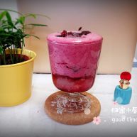 杨梅奶昔西米露