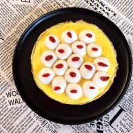 换个姿势吃汤圆蛋抱汤圆