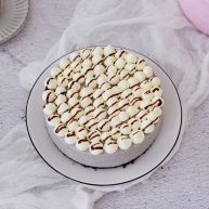 黑芝麻慕斯蛋糕