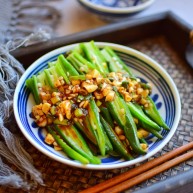凉拌秋葵