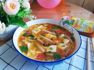 18、西红柿豆腐汤,成品图！