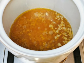 11、佛跳墙,慢火煮开。