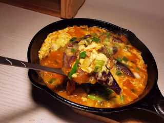 17、糖醋茄子,挖一勺看看，香哟