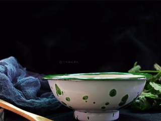 9、豆腐丝鸡蛋汤,一碗拌喝下去，暖心又暖胃