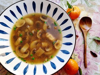 14、口蘑汤,提高免疫力的暖汤，益气、散热、解表、理气。