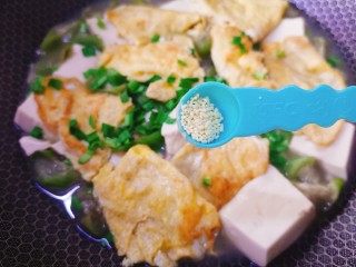 20、丝瓜炖豆腐,再加一点鸡精提鲜