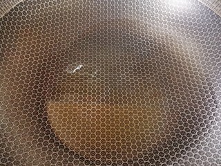 6、苋菜豆腐汤,起锅烧热加适量食用油