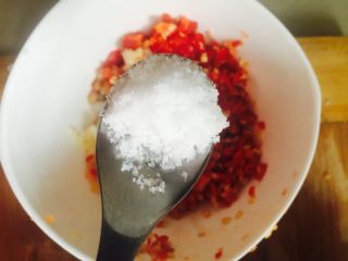 8、爽口木耳,一勺盐