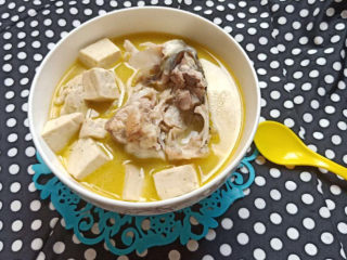16、豆腐鱼头汤,成品图～
