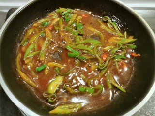 12、素毛肚,随着加热  汤汁变得浓稠