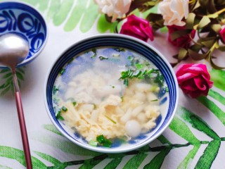 21、白玉菇鸡蛋汤,成品图