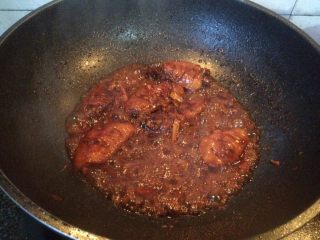 15、蒜香鸡翅,鸡翅中大火收汁