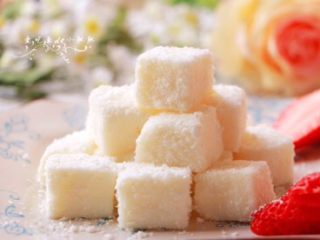 16、椰奶冻,白嫩Q弹的椰奶冻就做好了