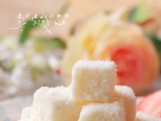 17、椰奶冻,装盘