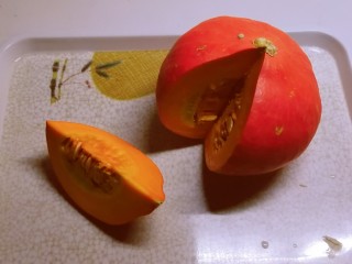 10、南瓜西米露,南瓜取下所需用量。