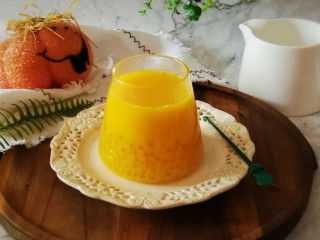 16、南瓜西米露,一杯好喝的南瓜西米露。