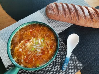 16、番茄金针菇蛋花汤,完成