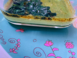 21、菠菜鸡蛋羹,菠菜鸡蛋羹出锅啦！