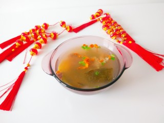 15、虫草花排骨汤,成品图