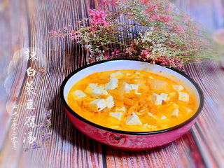 18、辣白菜豆腐汤,辣白菜豆腐汤,完成