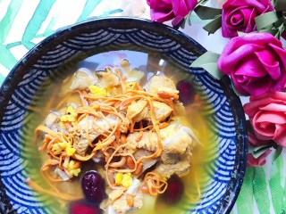25、虫草花排骨汤,营养丰富味道好
