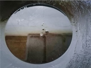 7、水煮千张,锅内放油烧热