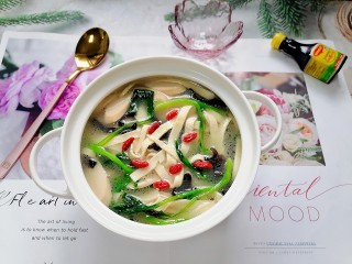 15、水煮千张,拍上成品图，一道清爽又美味的水煮千张就完成了。