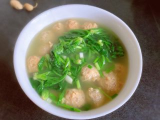 17、菠菜丸子汤,成品