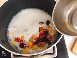 16、南瓜小圆子,加入枸杞