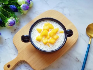 12、牛奶芒果西米露,成品。