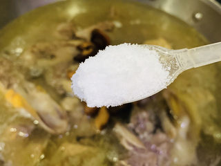 12、老鸭煲,加盐