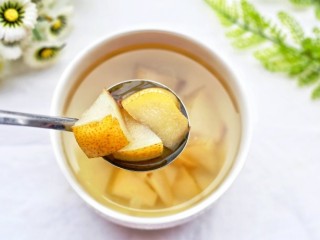 11、止咳化痰清热润肺的罗汉果雪梨汤,味道太赞了！