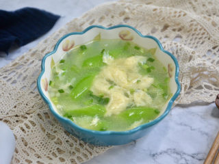 15、丝瓜蛋汤,清爽不油腻，泡米饭也很好吃