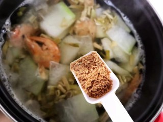 20、三鲜汤,加一小勺蔬之鲜（鸡精）