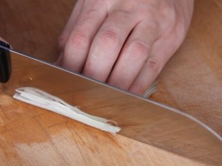 11、糖醋鱼,大葱切丝