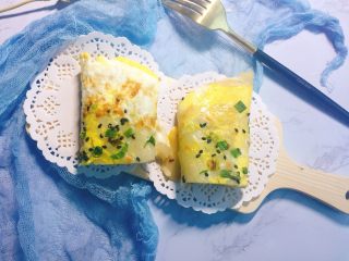 12、#最爱包子#烫面煎饼鸡蛋饼,好看好吃好营养！我喜欢面食类的美食！