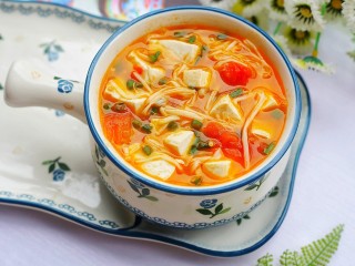 13、番茄金针菇豆腐汤,无敌好喝。
