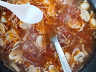 18、三鲜汤,少许盐