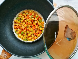 18、鲜嫩不柴的鸡胸肉,出锅。