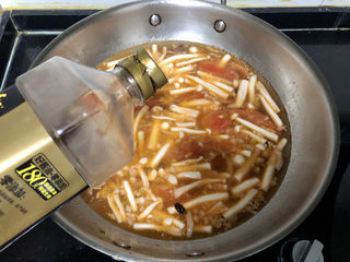 24、白玉菇鸡蛋汤,半汤匙生抽