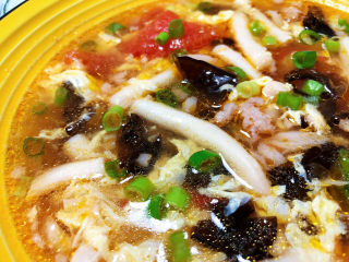 34、白玉菇鸡蛋汤,这道汤，做法简单，咸鲜味美，营养丰富，喜欢的小伙伴们快来试试看吧????