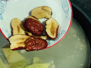 13、牛杂汤,加红枣