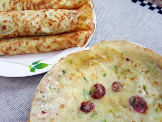 11、五分钟快手早餐~葱花鸡蛋饼,11.全部烙好