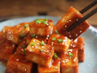 13、糖醋脆皮豆腐,习惯性来张特写，诱惑下亲们的味觉！