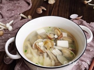 14、花蛤豆腐汤,完成。