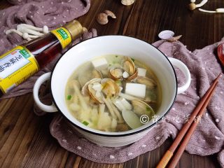 15、花蛤豆腐汤,完成。