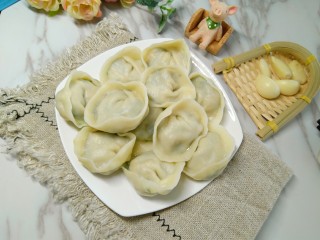 14、家常韭菜鸡蛋水饺（付饺子皮详细教程）,成品出锅，能吃多少饺子呢！