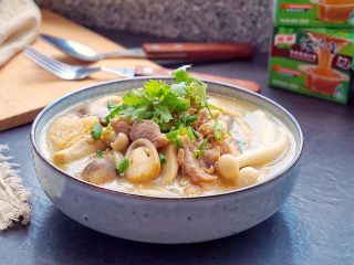 16、鲜菇杂菌浓汤,完成