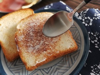 14、三明治,薄薄的一层就可以